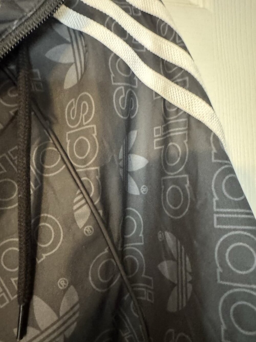 Adidas Wind RDY Anorak Windbreaker Classic Stripe Mens M Black Packable NWT $90 - Picture 5 of 9
